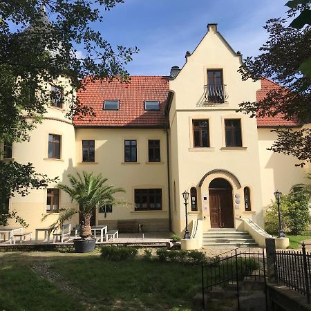 Parkschloesschen Hotel Maasdorf  Kültér fotó